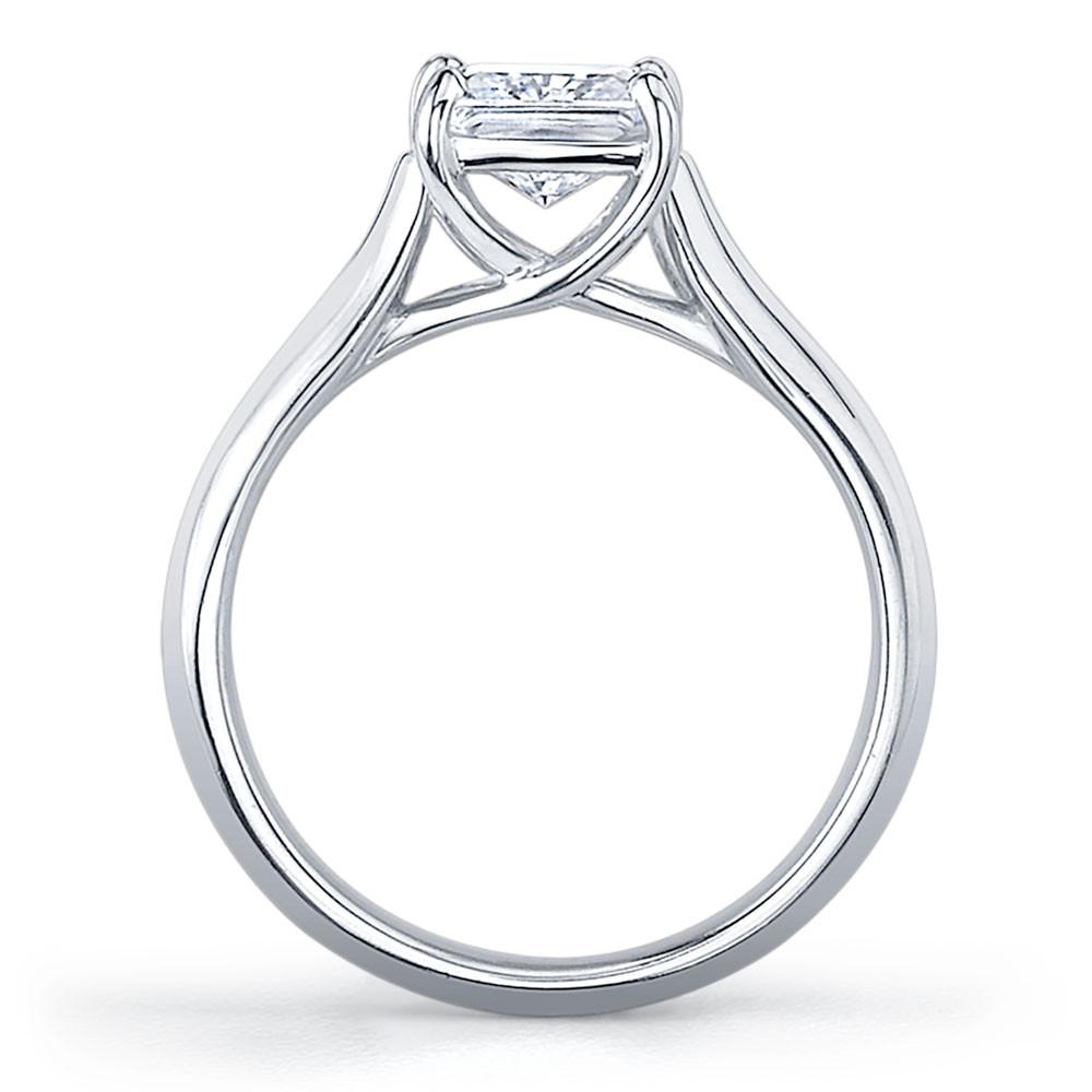 Cross claw solitaire princess cut diamond ring