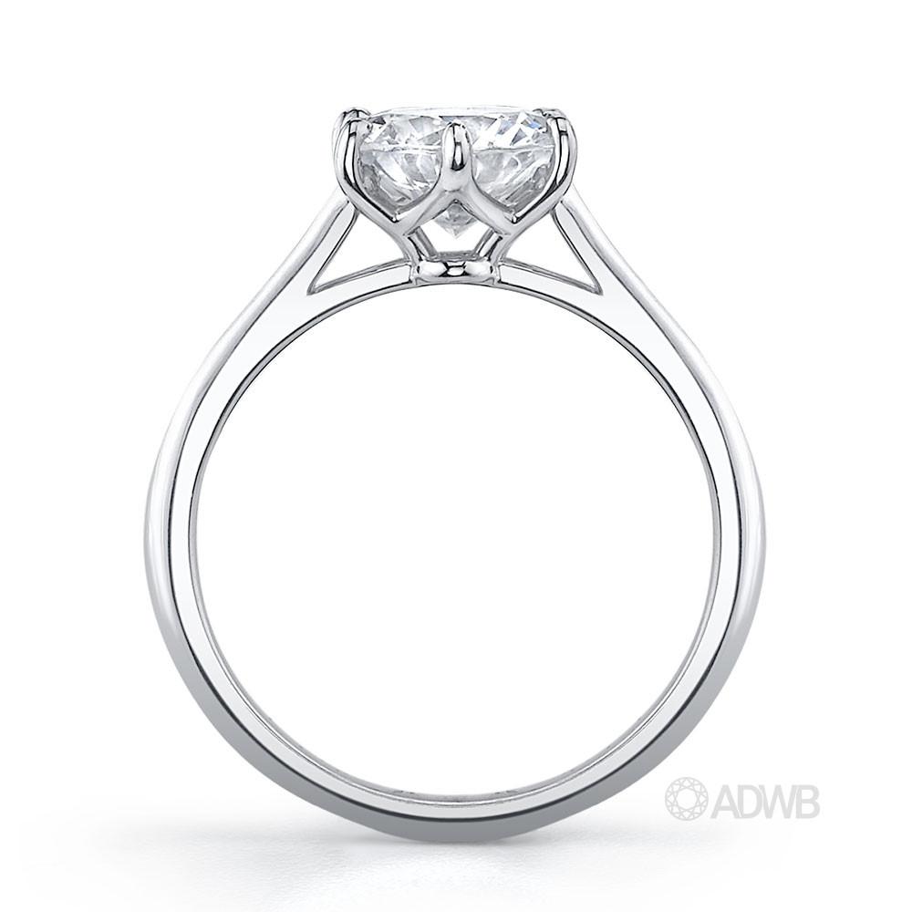 Classic 6 claw round brilliant cut diamond ring