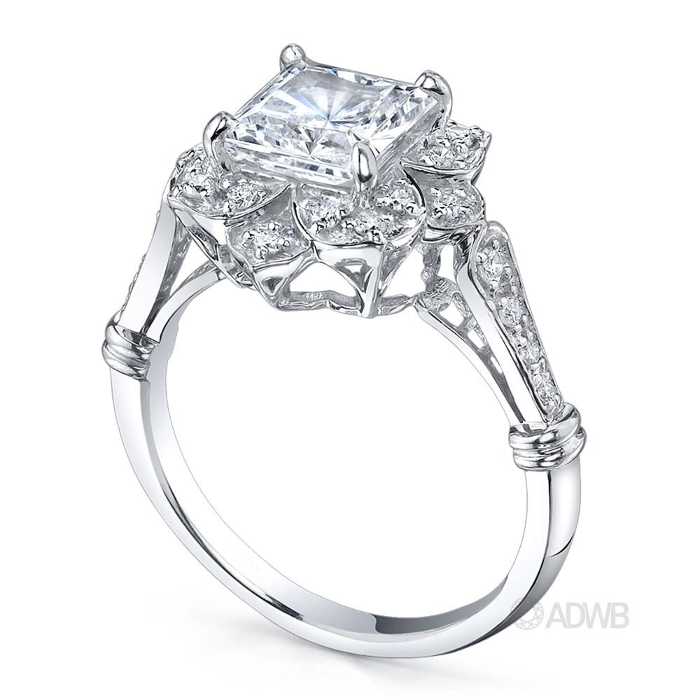 Princess cut diamond halo ring
