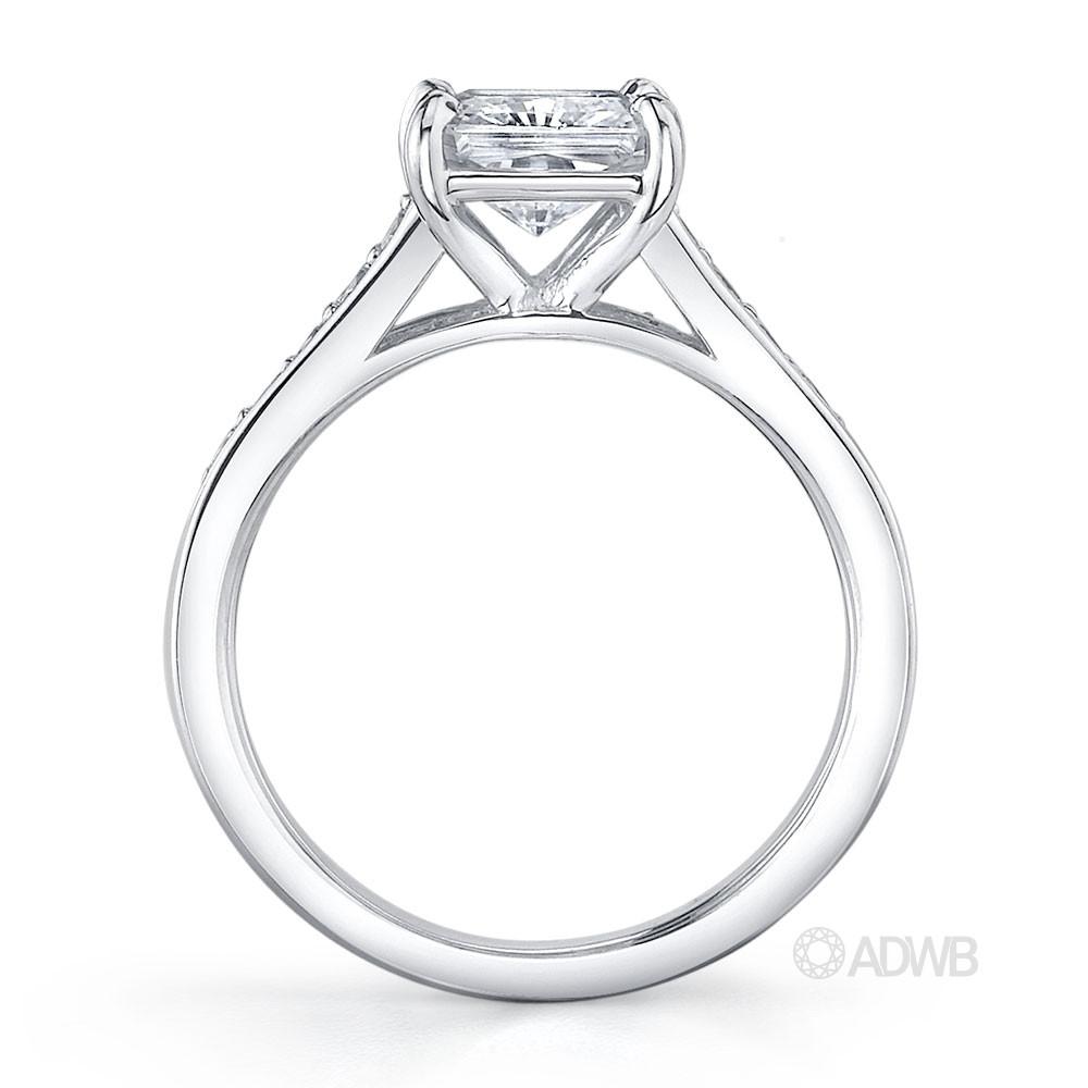 Classic Princess cut diamond ring-grain set diamond band